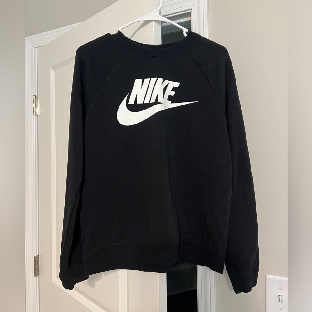 Nike black crewneck